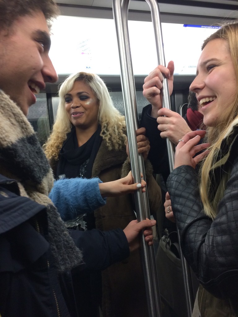 Who says you can't find love on a metro that stinks of piss?