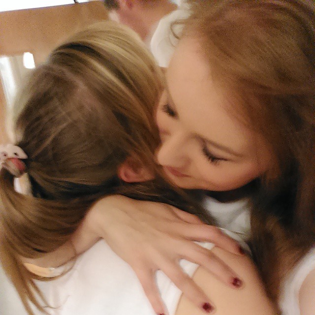 hugs