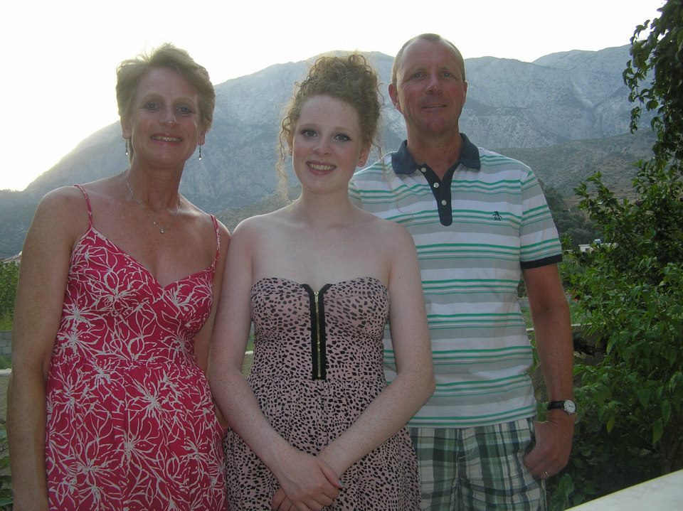 2 weeks in Greece and let's spot the ginger in the family.