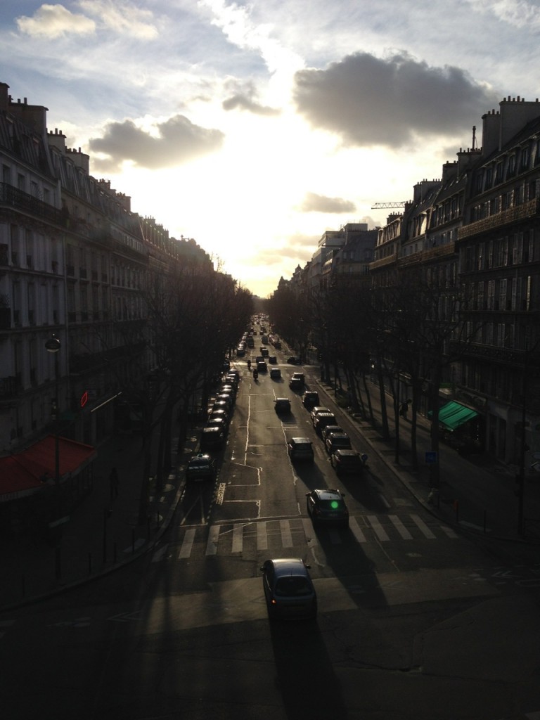 The loan day sun shines down on Paris