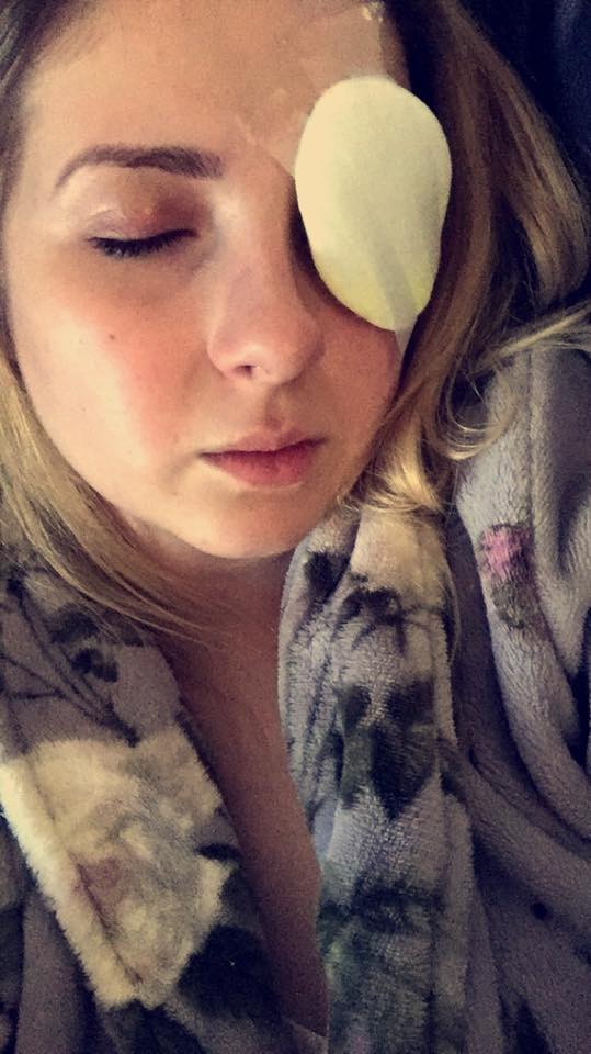 Tia wishes she never wore the contacts