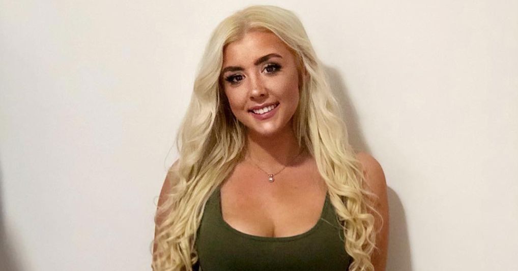 Image may contain: Photo, Photography, Portrait, Face, Girl, Teen, Child, Woman, Person, Blonde, Human, Female, Kid