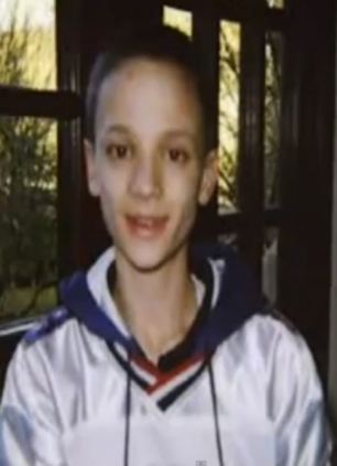 Simon Metin.jpg