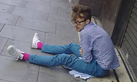 A homeless hipster in the flesh