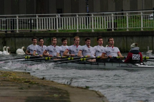 Downing M1 set up a race-winning rhythm off the start. Photography by Robert Nimmo