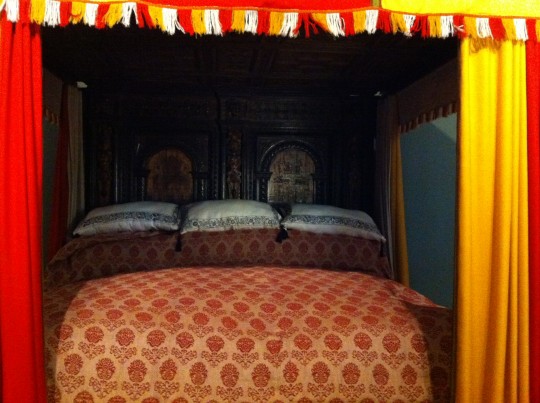 #OMG check out my #bed for the year. Shame about the #clashingcolours