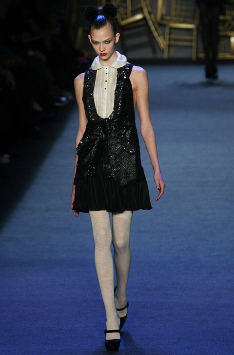 This is Emma jumping between cake-walk and catwalk