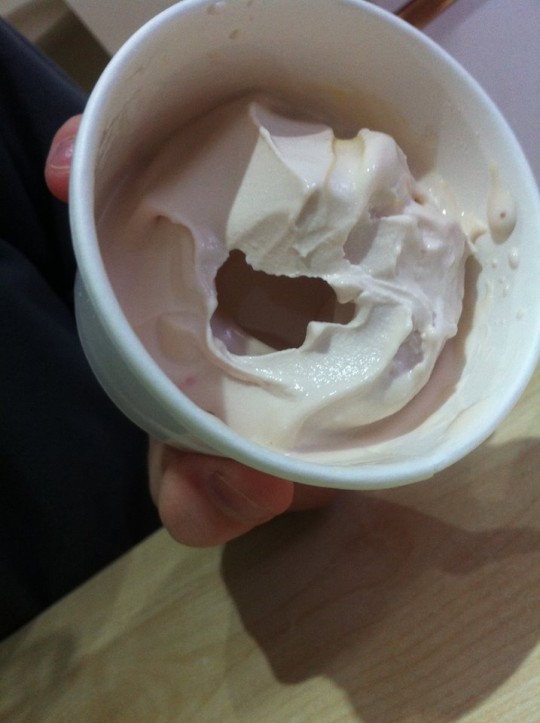 #thatemptyfeeling #holyfroyo