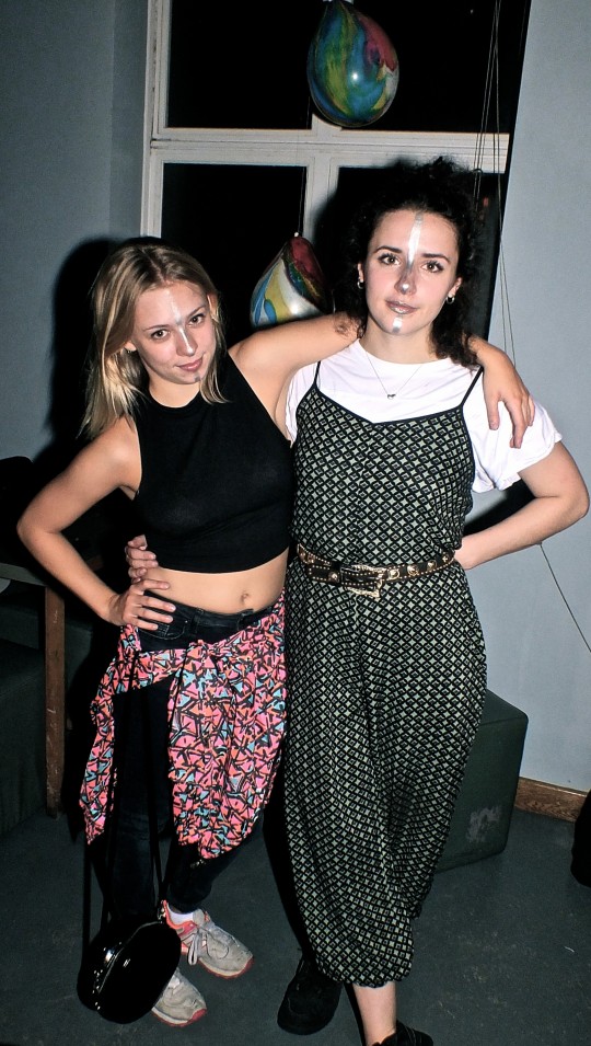 Good vibrations. Bad bitches.