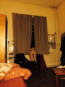 I see you baby, shakin' that ass.