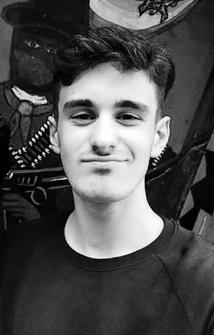 12048888_10205658297364890_454961540_n