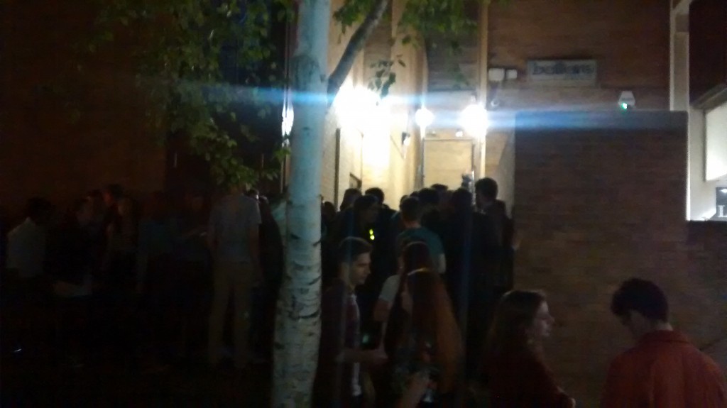 Cindies on a slightly more chaotic night.