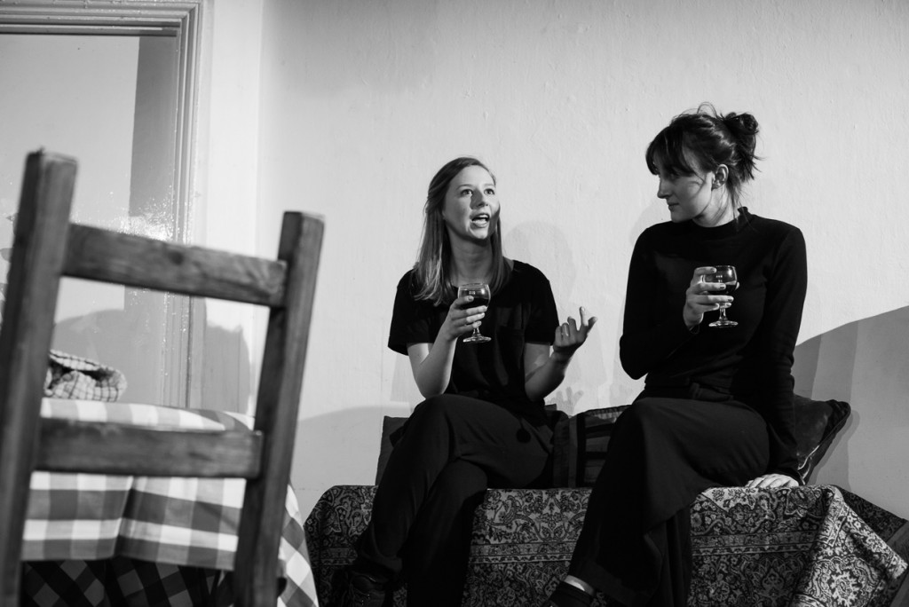 Hollie Witton and Xanthe Burdett. (Photo Credit: Johannes Hjorth)