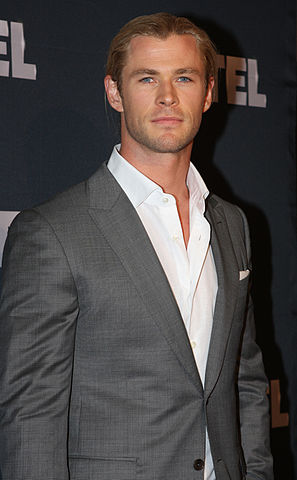 297px-Chris_Hemsworth_(8492542288)
