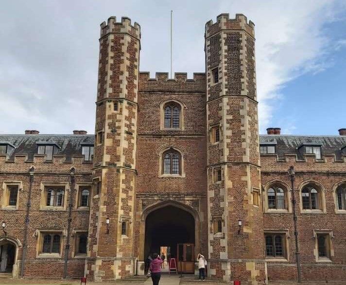 Image may contain: Palace, House, Housing, Mansion, Castle, Architecture, Building, Human, Person, College