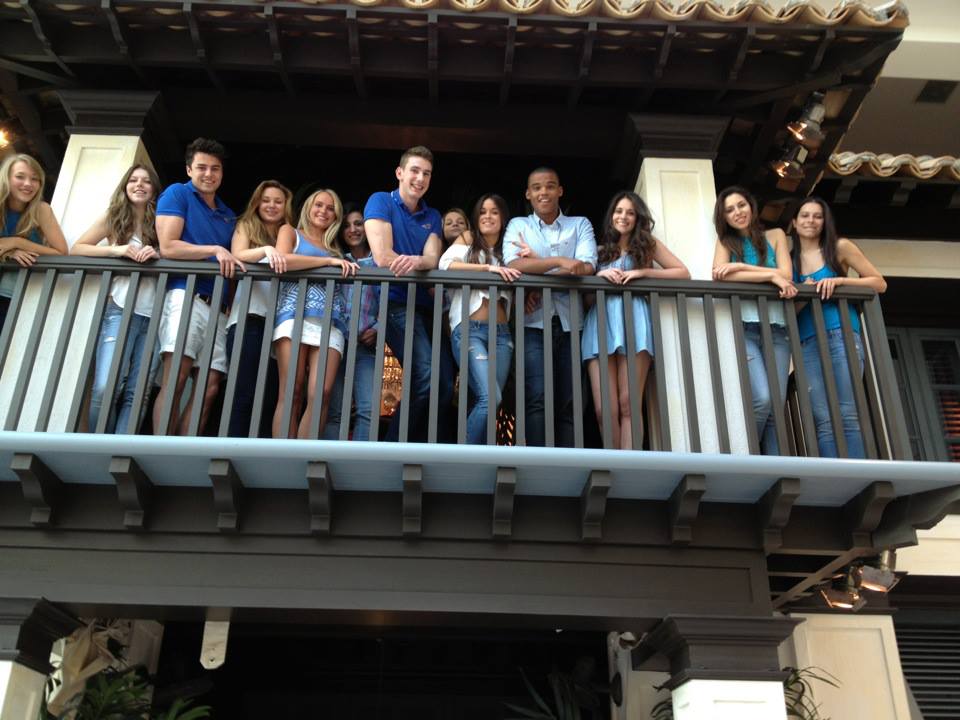 hollister 3