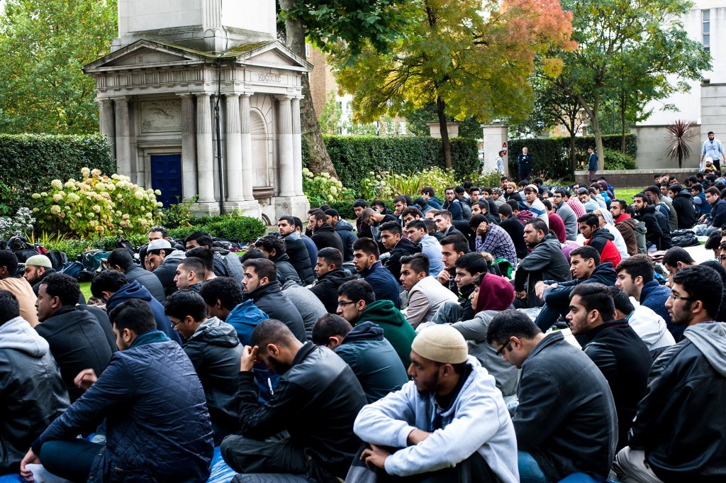 'Right to Pray' protest on the Mile End campus