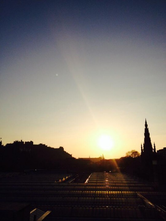 Sunshine on Edinburgh (d'aww)