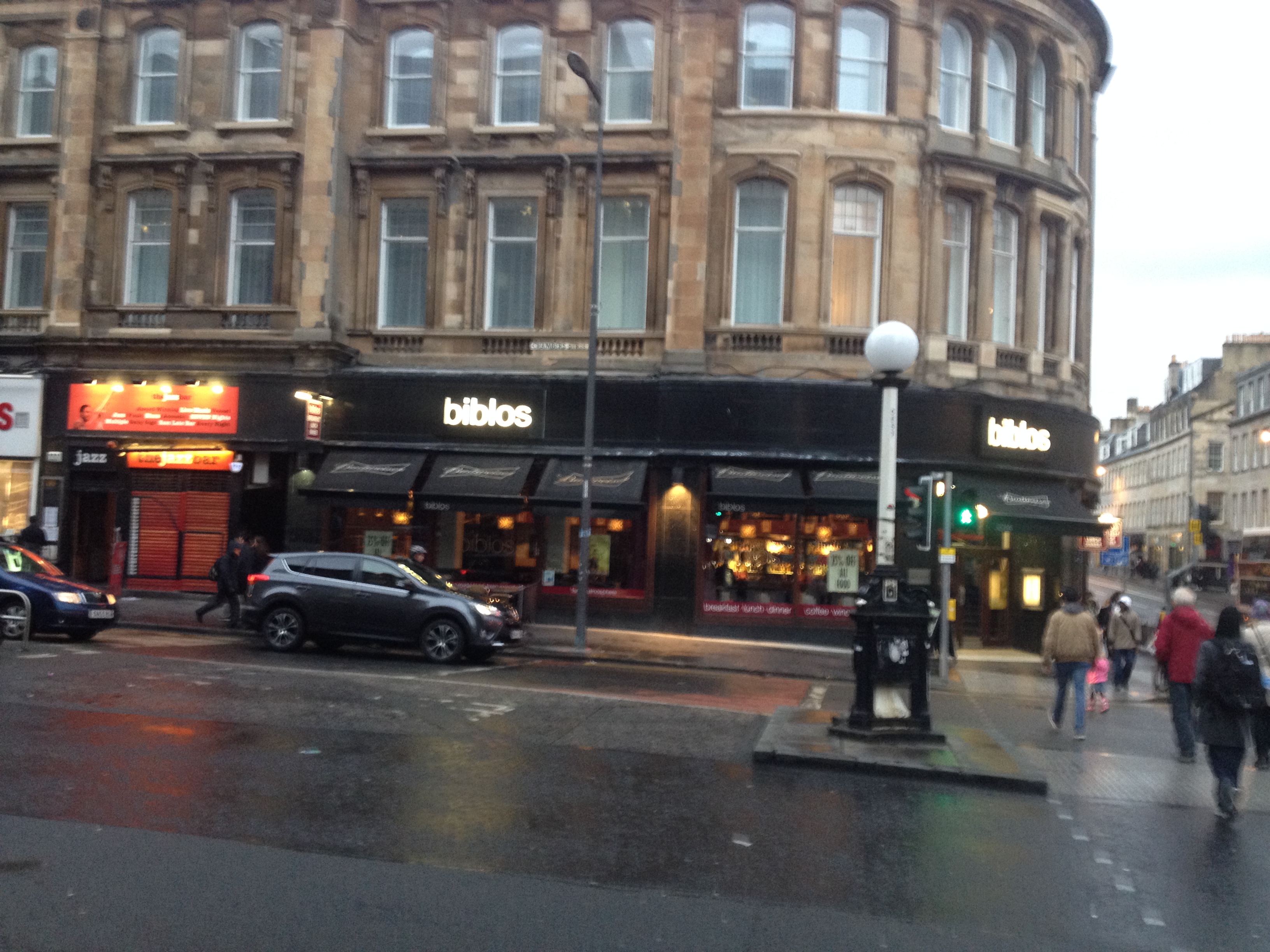 Subway has better food hygiene standards than this place