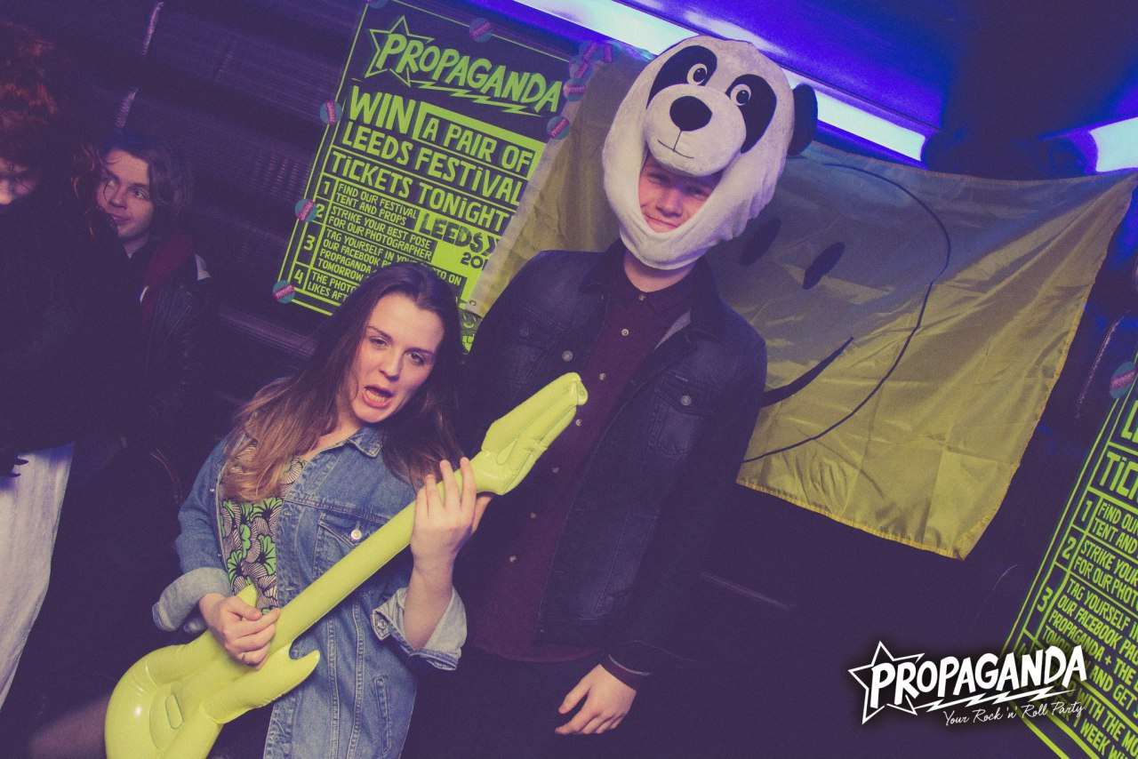 Rock that guitar