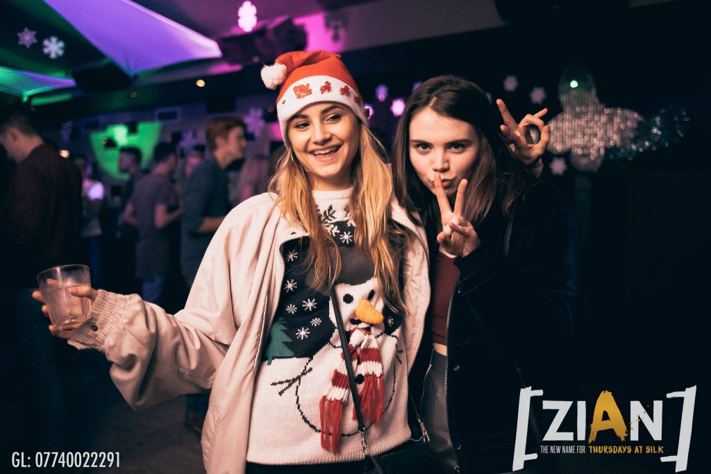 It's Christmaaaas