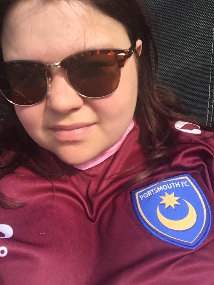 Courtney, Portsmouth fan