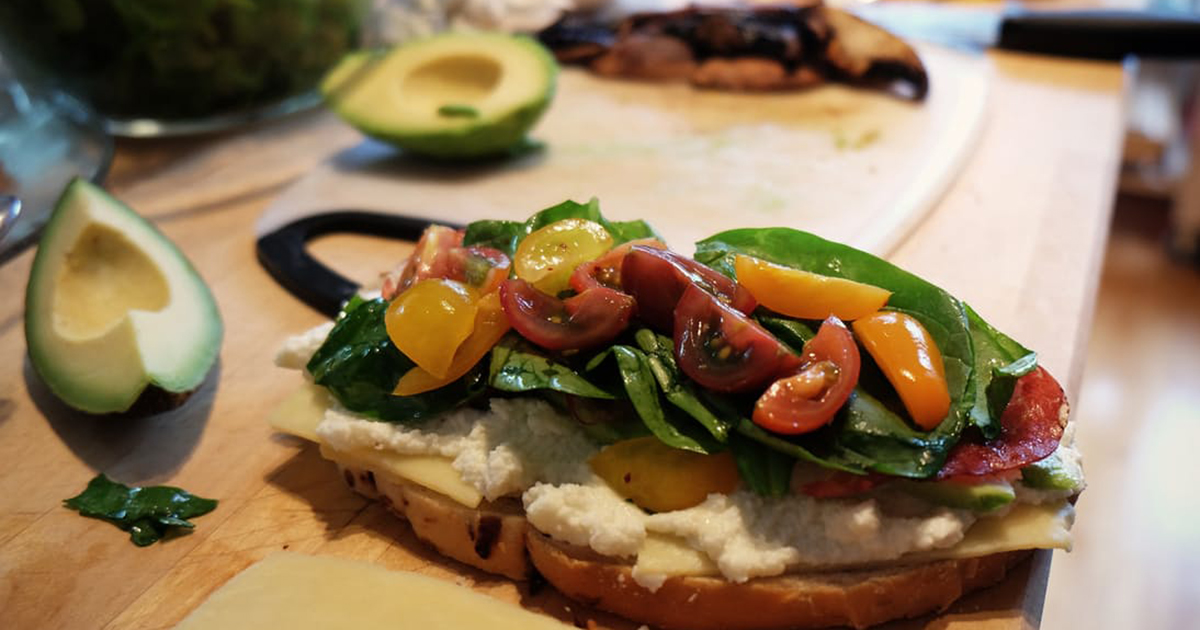 Vegetarians are unhealthy and 'mentally disturbed', says new research