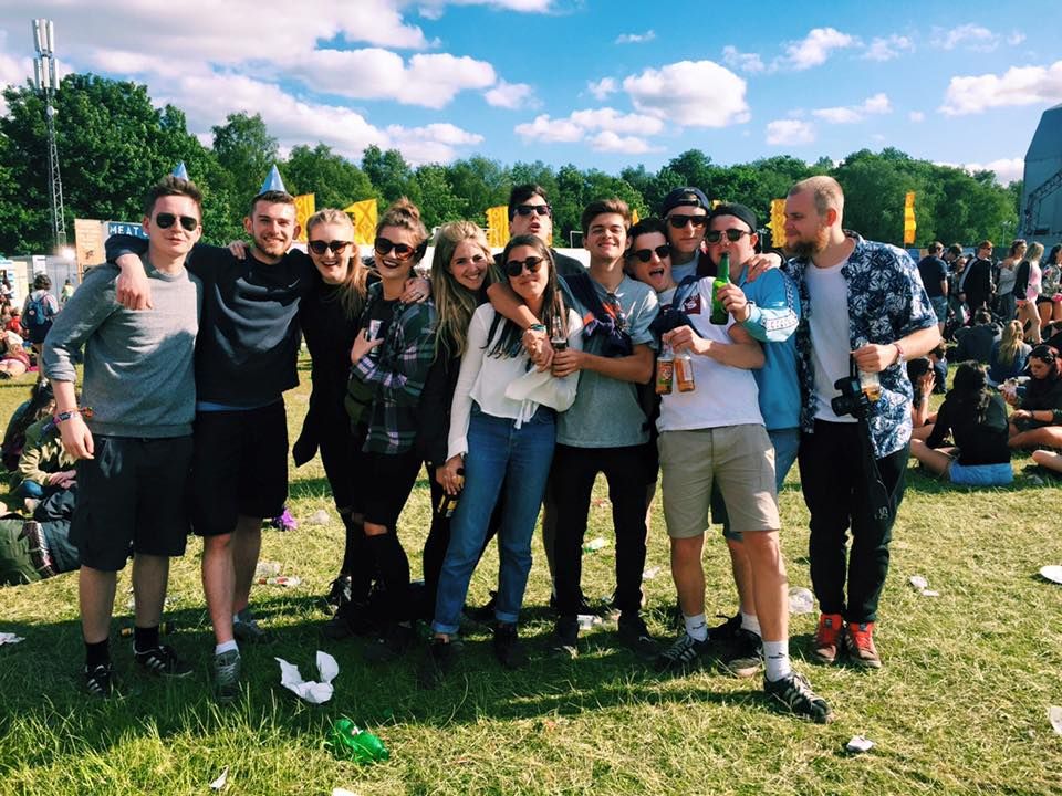 how to survive at a festival
