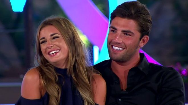 Image may contain: Love Island break ups, Love Island, couples, curse, split, break up, Jack and Dani, 2018, Night Club, Smile, Dating, Club, Face, Person, Human