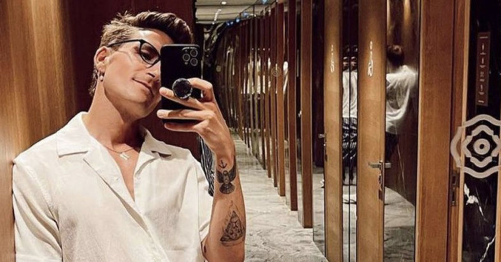 proudlock instagram