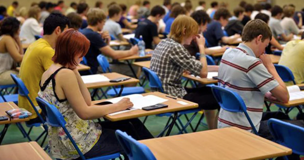 grade-inflation-university-students