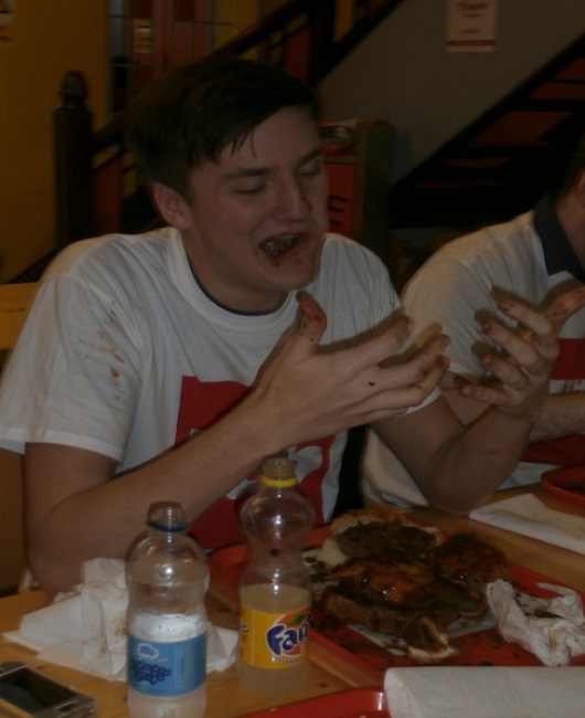 Lads from Belfast capturing the sheer slobbery of the buildaburger challenge