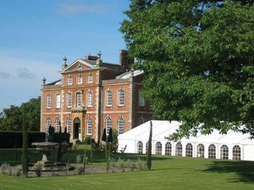 A good venue with a proper entrance plan can make all the difference