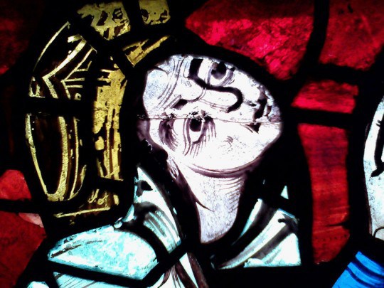 Eleanor-of-Aquitaine-Poitiers-Cathedral-Window-540x405