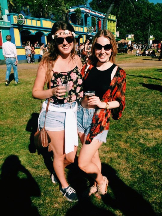 Shorts in hot weather? They must be very stupid