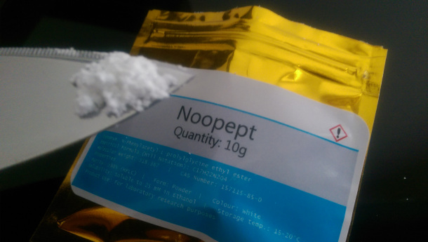 knives and drugs mixed together = lots of fun and better degree!