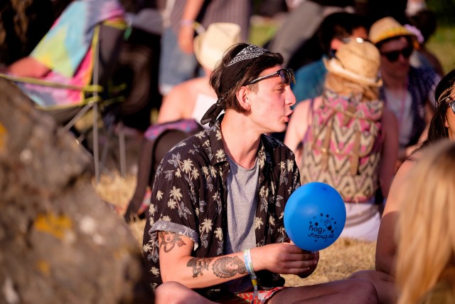 SWNS_GLASTONBURY_326