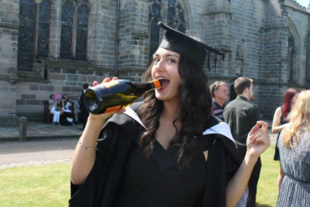 English grads earn £1000 less than those who went to Scottish unis