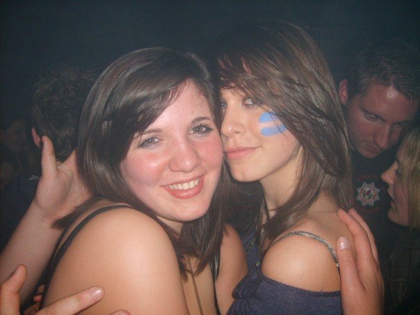Omg I'm in a club let's hug help